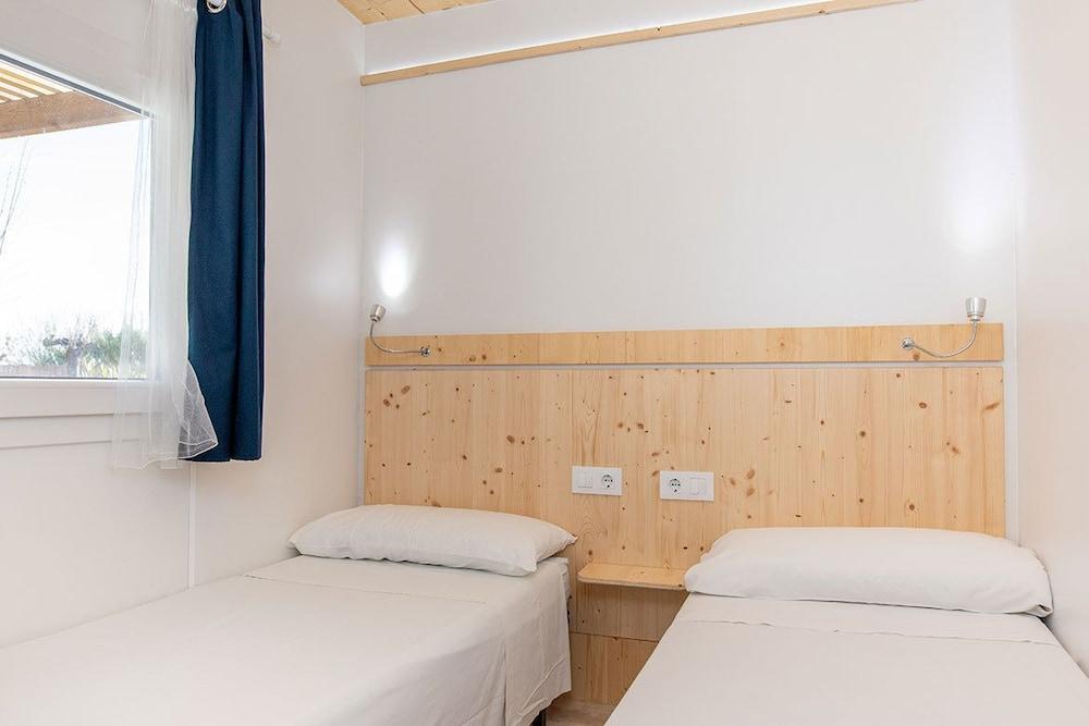 Camping Resort Els Pins Malgrat de Mar Ngoại thất bức ảnh