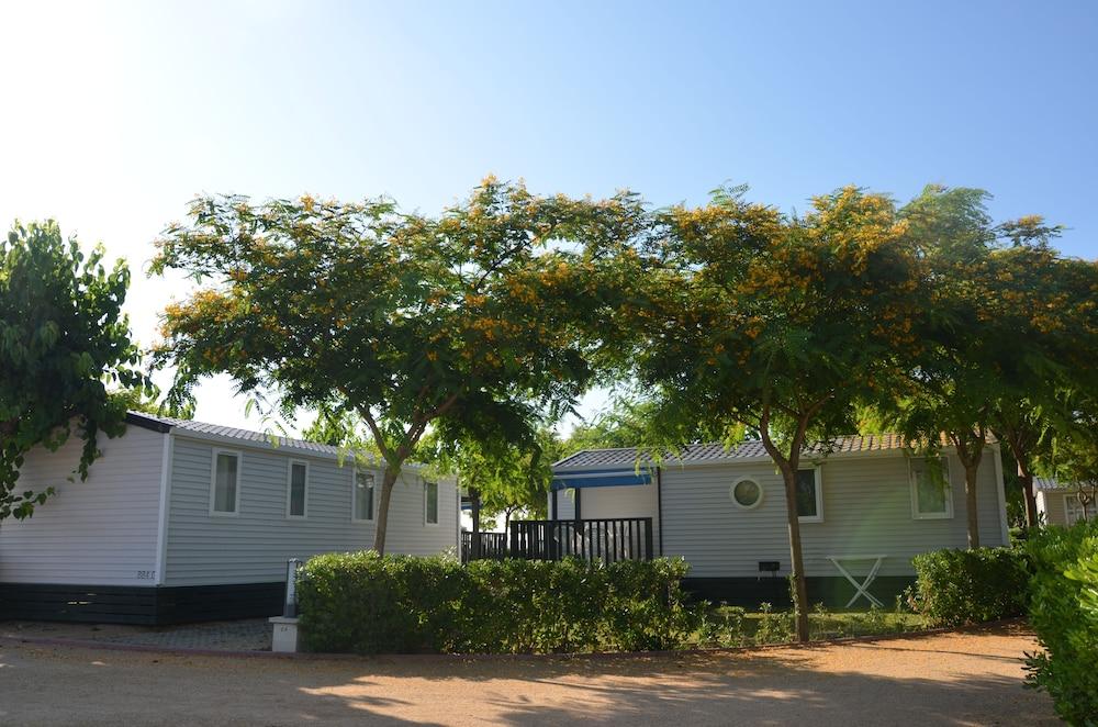 Camping Resort Els Pins Malgrat de Mar Ngoại thất bức ảnh