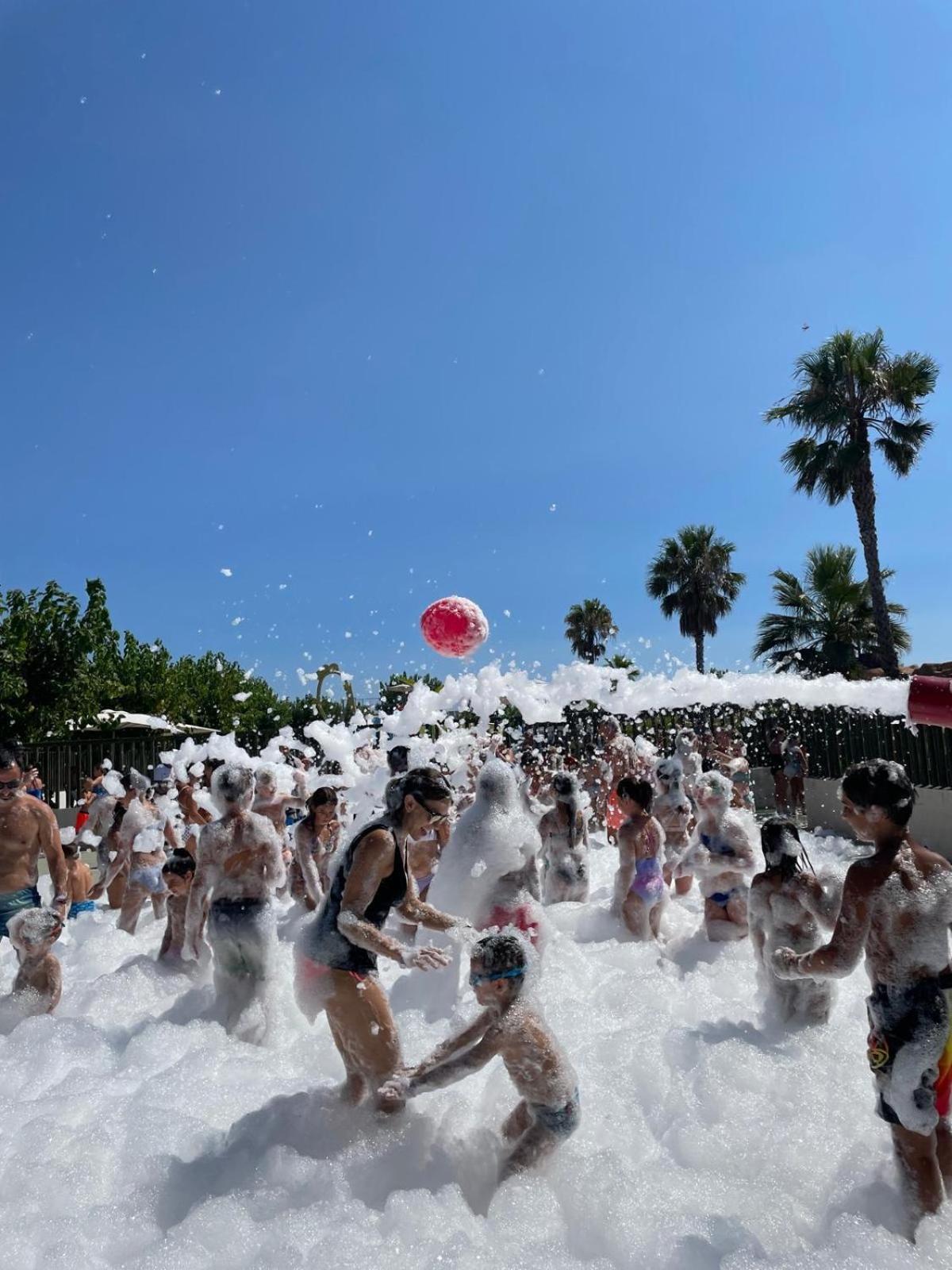 Camping Resort Els Pins Malgrat de Mar Ngoại thất bức ảnh